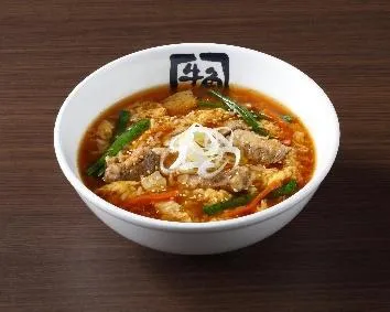 旨味たっぷりカルビクッパ